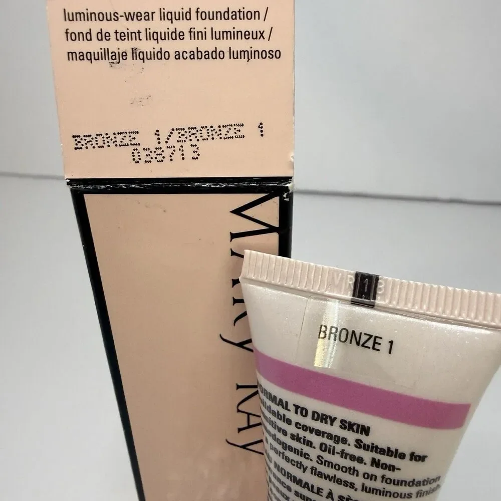 Mary Kay TimeWise Luminous Wear Foundation Bronze 1 /038713 + MK Brush Lot New